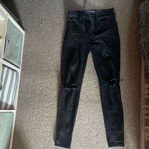 American Eagle Black Wash Super Stretchy Jeans size 2